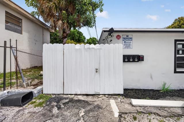 709 13TH Street, West Palm Beach FL 33401 - West Palm Beach, FL - Photo 6