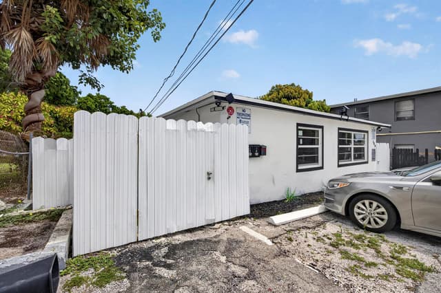 709 13TH Street, West Palm Beach FL 33401 - West Palm Beach, FL - Photo 5