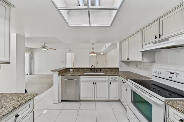 9088 W ATLANTIC Boulevard # 525, Coral Springs FL 33071 - Coral Springs, FL - Photo 2