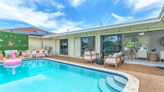 151 SE 9th Ct, Pompano Beach FL 33060 - Pompano Beach, FL - Photo 3