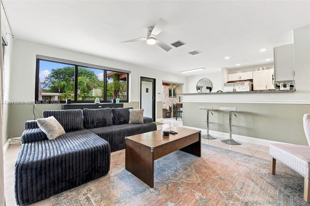 2616 NE 6th Ave, Wilton Manors FL 33334 - Wilton Manors, FL - Photo 7