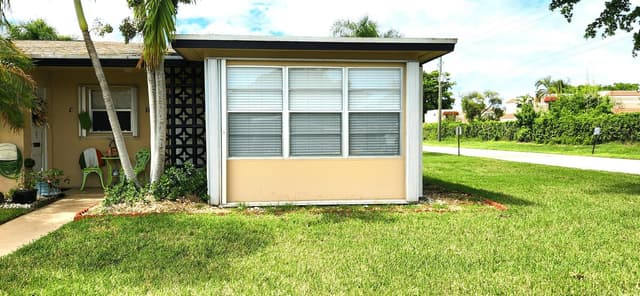 1042 NORTH Drive # D, Delray Beach FL 33445 - Delray Beach, FL - Photo 2