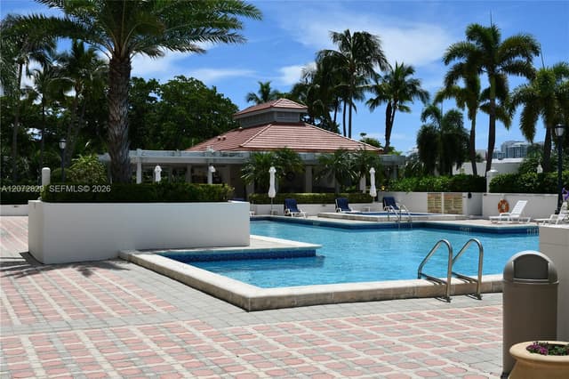 1000 E Island Blvd # 303, Aventura FL 33160 - Aventura, FL - Photo 6