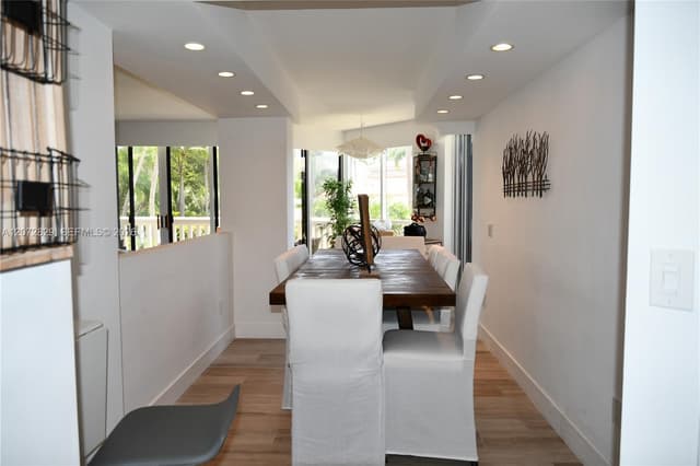 1000 E Island Blvd # 303, Aventura FL 33160 - Aventura, FL - Photo 5