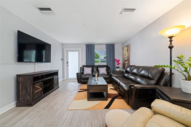 6750 Hope St, Hollywood FL 33024 - Hollywood, FL - Photo 4