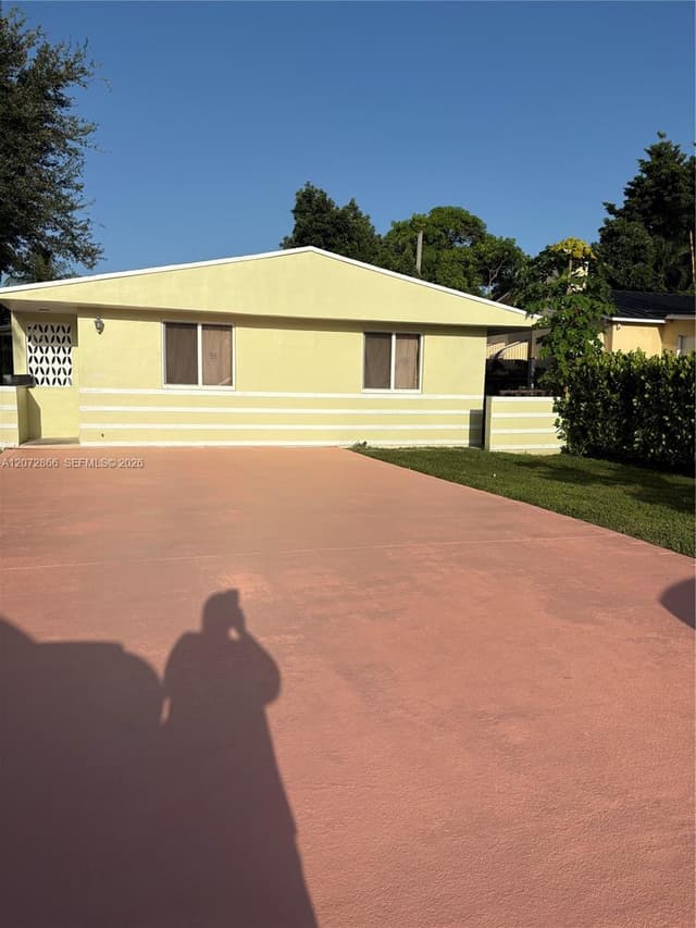 10831 NE 2nd Ct, Miami FL 33161 - Miami, FL - Photo 2