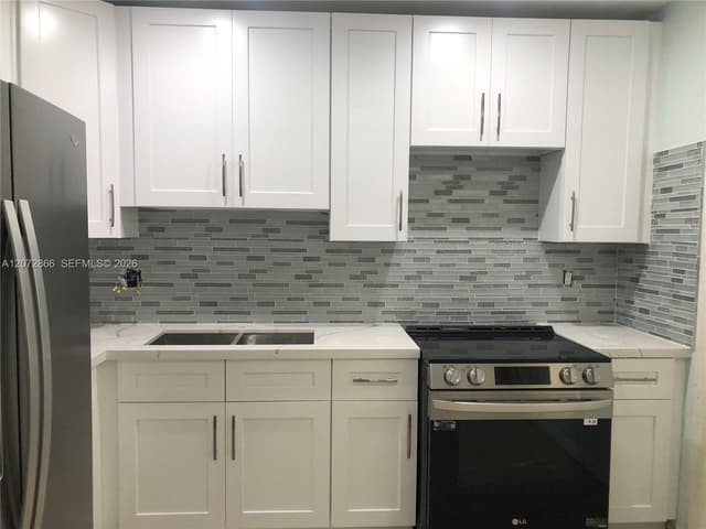 10831 NE 2nd Ct, Miami FL 33161 - Miami, FL - Photo 3