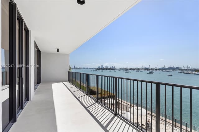 1000 Venetian Way, Miami FL 33139 - Miami, FL - Photo 4