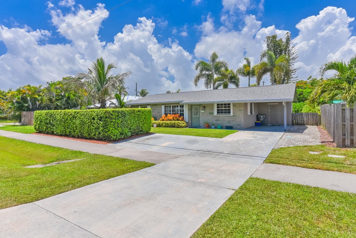18625 LOXAHATCHEE RIVER Road, Jupiter FL 33458 - Jupiter, FL - Photo 1