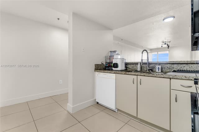 1650 Coral Way # 9, Miami FL 33145 - Miami, FL - Photo 5