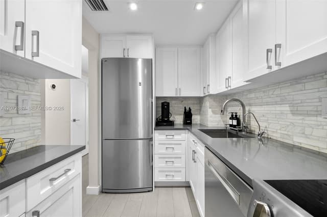 2899 Collins Ave # 1624, Miami Beach FL 33140 - Miami Beach, FL - Photo 7