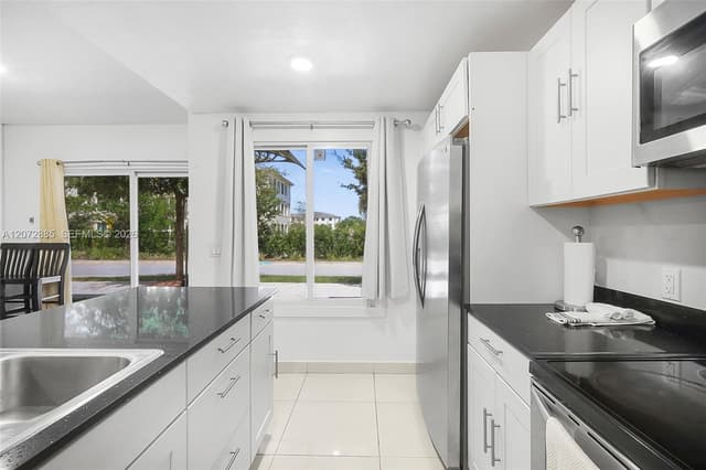 25888 SW 139th Path # 25888, Homestead FL 33032 - Homestead, FL - Photo 6