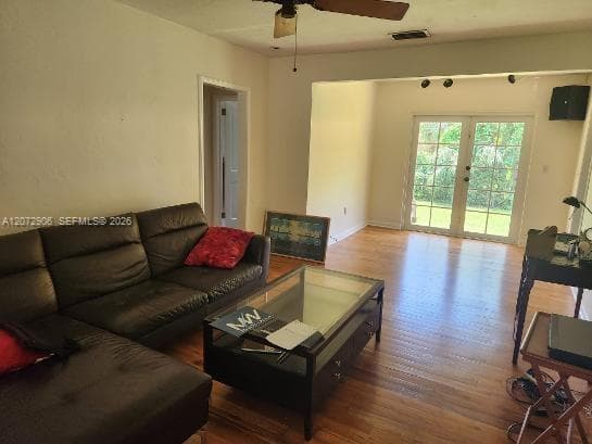 448 Cadagua Ave, Coral Gables FL 33146 - Coral Gables, FL - Photo 3
