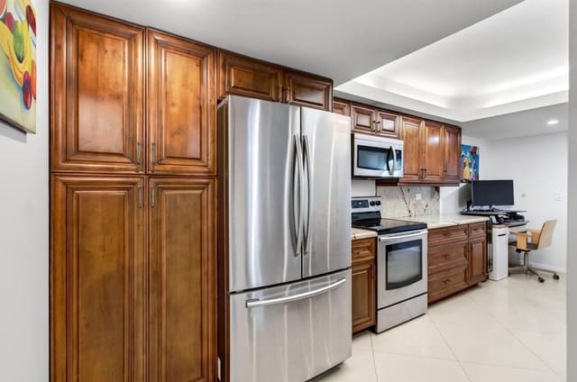 825 Egret Circle # 504, Delray Beach FL 33444 - Delray Beach, FL - Photo 4