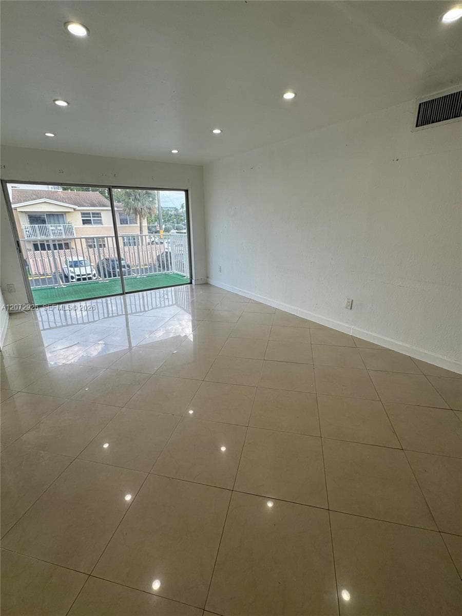 4530 NW 79th Ave # 2D, Doral FL 33166 - Doral, FL - Photo 1