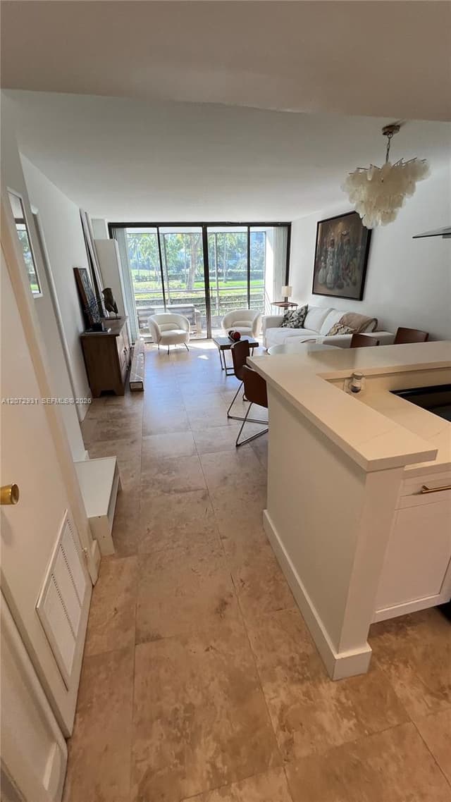 20500 W Country Club Dr # 117, Aventura FL 33180 - Aventura, FL - Photo 2