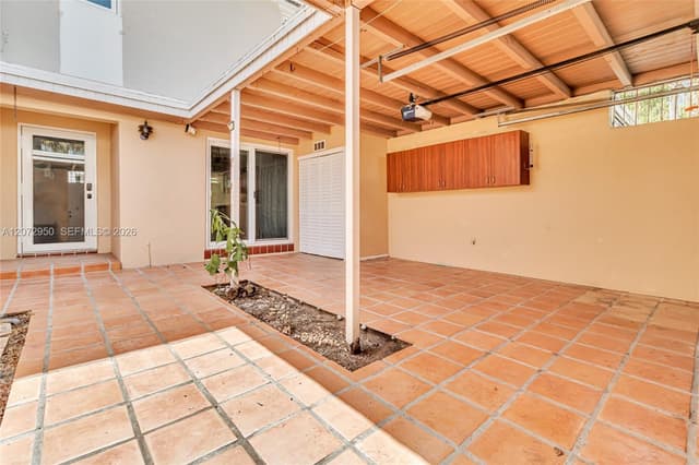 7407 Big Cypress Dr, Miami Lakes FL 33014 - Miami Lakes, FL - Photo 4