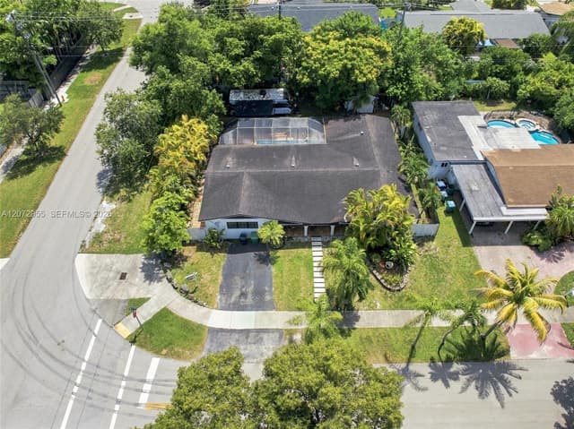 20001 Ranch Rd, Cutler Bay FL 33189 - Cutler Bay, FL - Photo 2