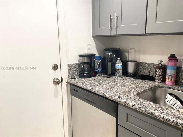 17901 NW 68th Ave # T207, Hialeah FL 33015 - Hialeah, FL - Photo 7