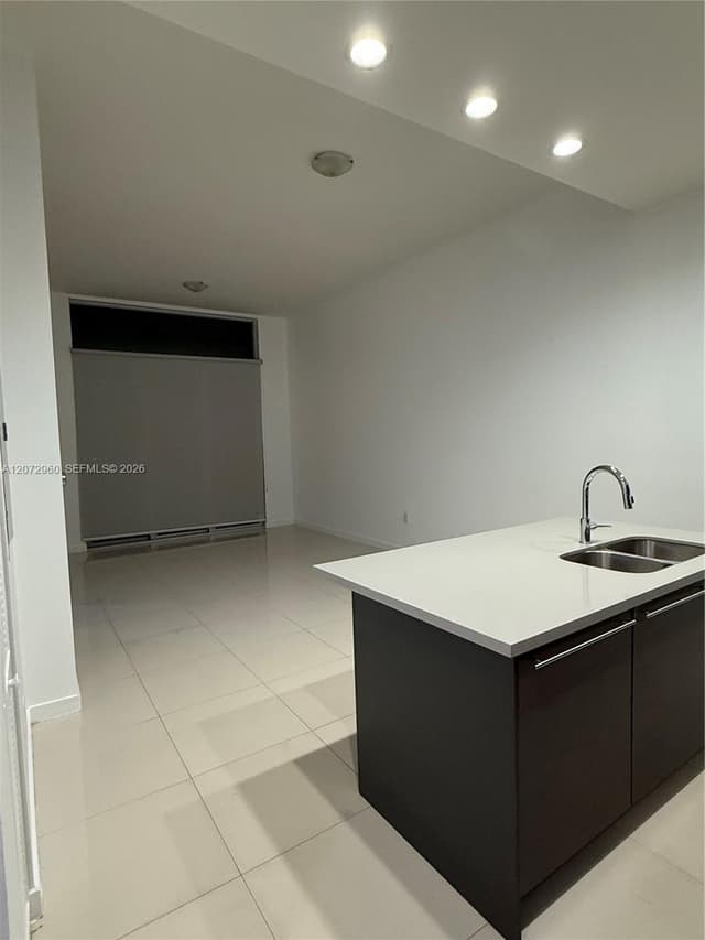 7661 NW 107th Ave # 813, Doral FL 33178 - Doral, FL - Photo 5