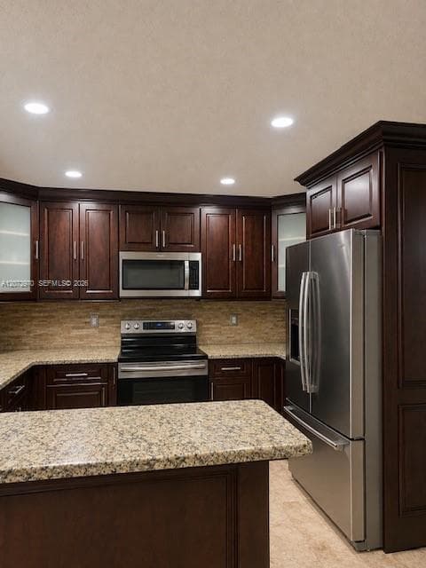 19727  NW 84  TH PL, Hialeah FL 33015 - Hialeah, FL - Photo 2