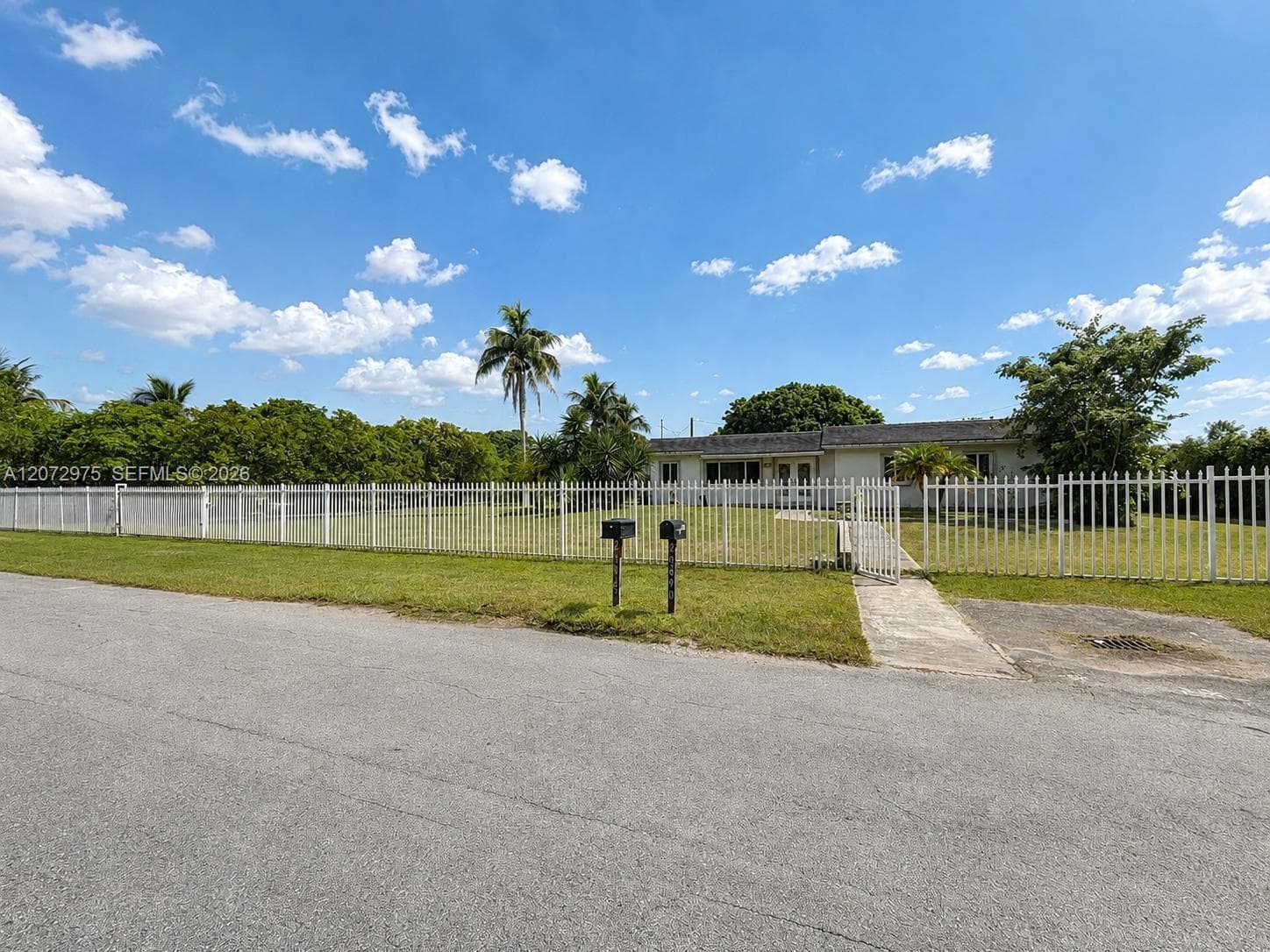 20890 SW 236th St, Homestead FL 33031 - Homestead, FL - Photo 1