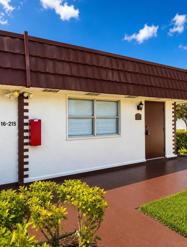 215 Waterford Crescent # I, Delray Beach FL 33446 - Delray Beach, FL - Photo 2
