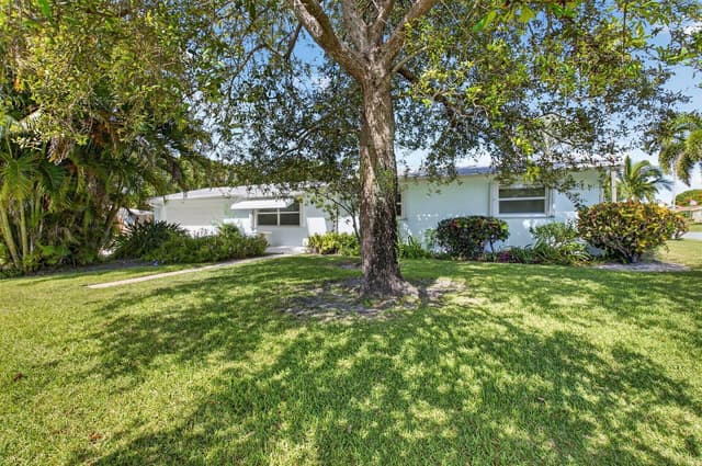 1205 SW 1ST Street, Boynton Beach FL 33435 - Boynton Beach, FL - Photo 3