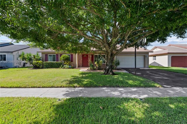 10370 NW 20th Ct, Sunrise FL 33322 - Sunrise, FL - Photo 5