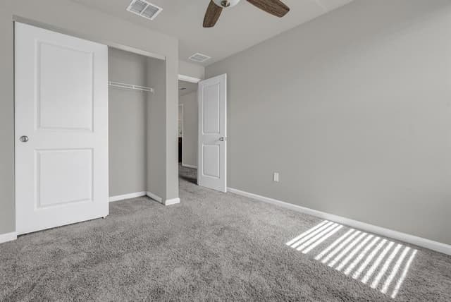 5659 Enclave Drive, Mangonia Park FL 33407 - Mangonia Park, FL - Photo 7