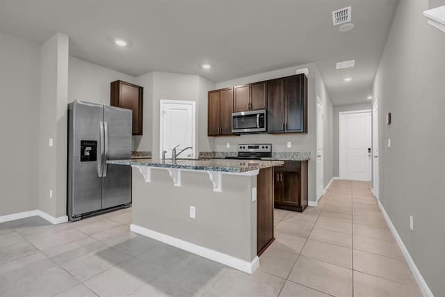 5659 Enclave Drive, Mangonia Park FL 33407 - Mangonia Park, FL - Photo 5