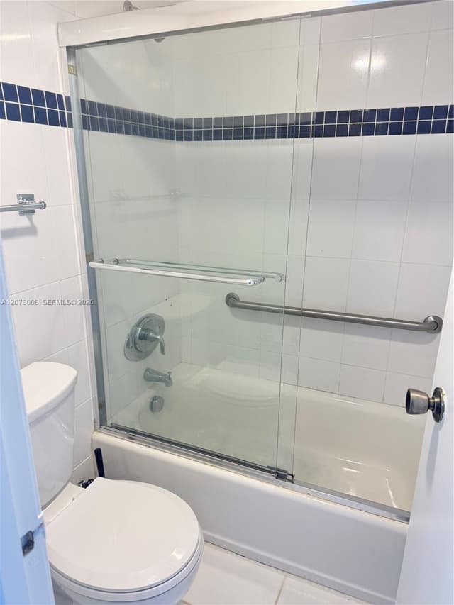 300 Bayview Dr # 501, Sunny Isles Beach FL 33160 - Sunny Isles Beach, FL - Photo 5