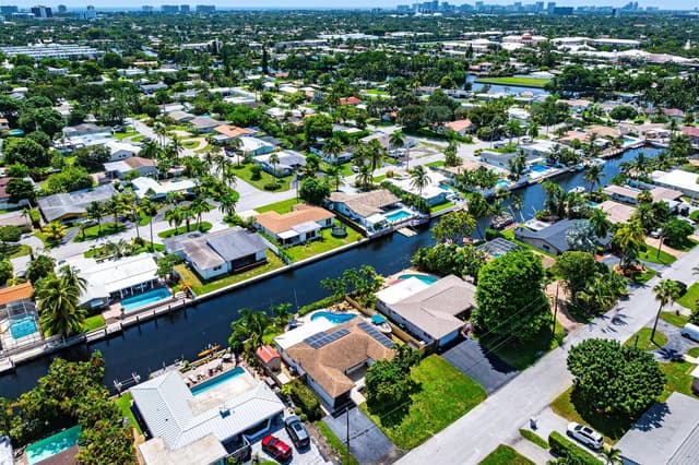 1620 SW 4TH Avenue, Pompano Beach FL 33060 - Pompano Beach, FL - Photo 2