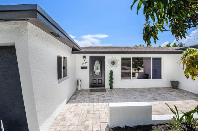 1620 SW 4TH Avenue, Pompano Beach FL 33060 - Pompano Beach, FL - Photo 6