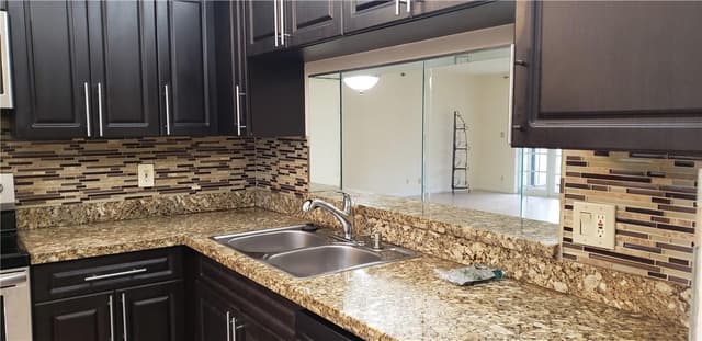7050 NW 44TH Street # 403, Lauderhill FL 33319 - Lauderhill, FL - Photo 3