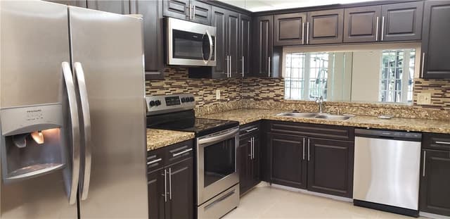 7050 NW 44TH Street # 403, Lauderhill FL 33319 - Lauderhill, FL - Photo 5
