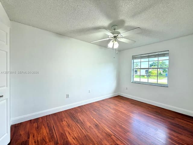 11641 NW 42nd St, Sunrise FL 33323 - Sunrise, FL - Photo 7