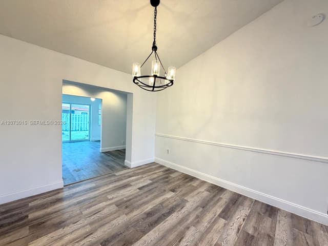11641 NW 42nd St, Sunrise FL 33323 - Sunrise, FL - Photo 5