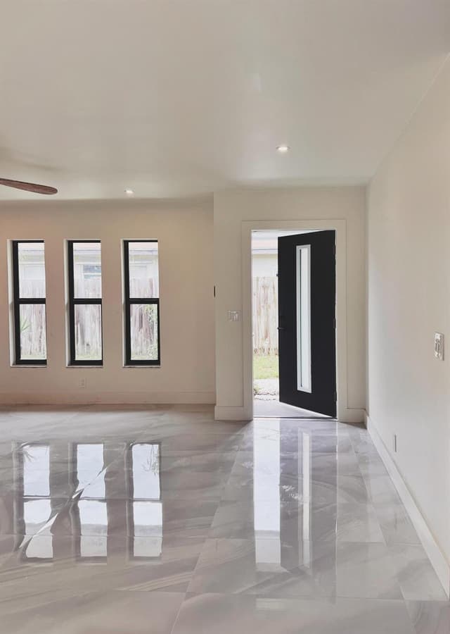 9287 SUNRISE Drive, West Palm Beach FL 33403 - West Palm Beach, FL - Photo 4