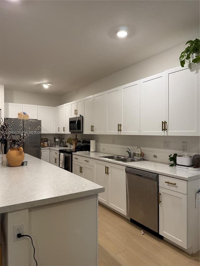 24896 SW 107th Ave, Homestead FL 33032 - Homestead, FL - Photo 4