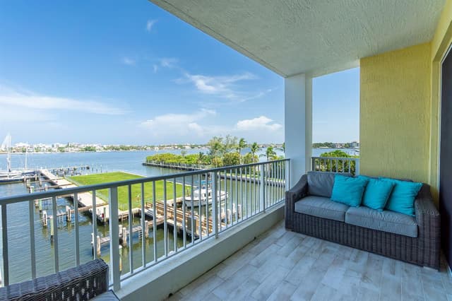 806 E Windward Way # 424, Lantana FL 33462 - Lantana, FL - Photo 3