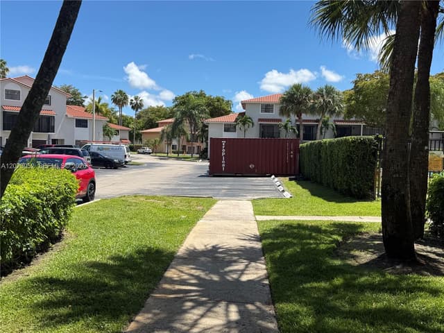 9716 Hammocks Blvd # 101, Miami FL 33196 - Miami, FL - Photo 4
