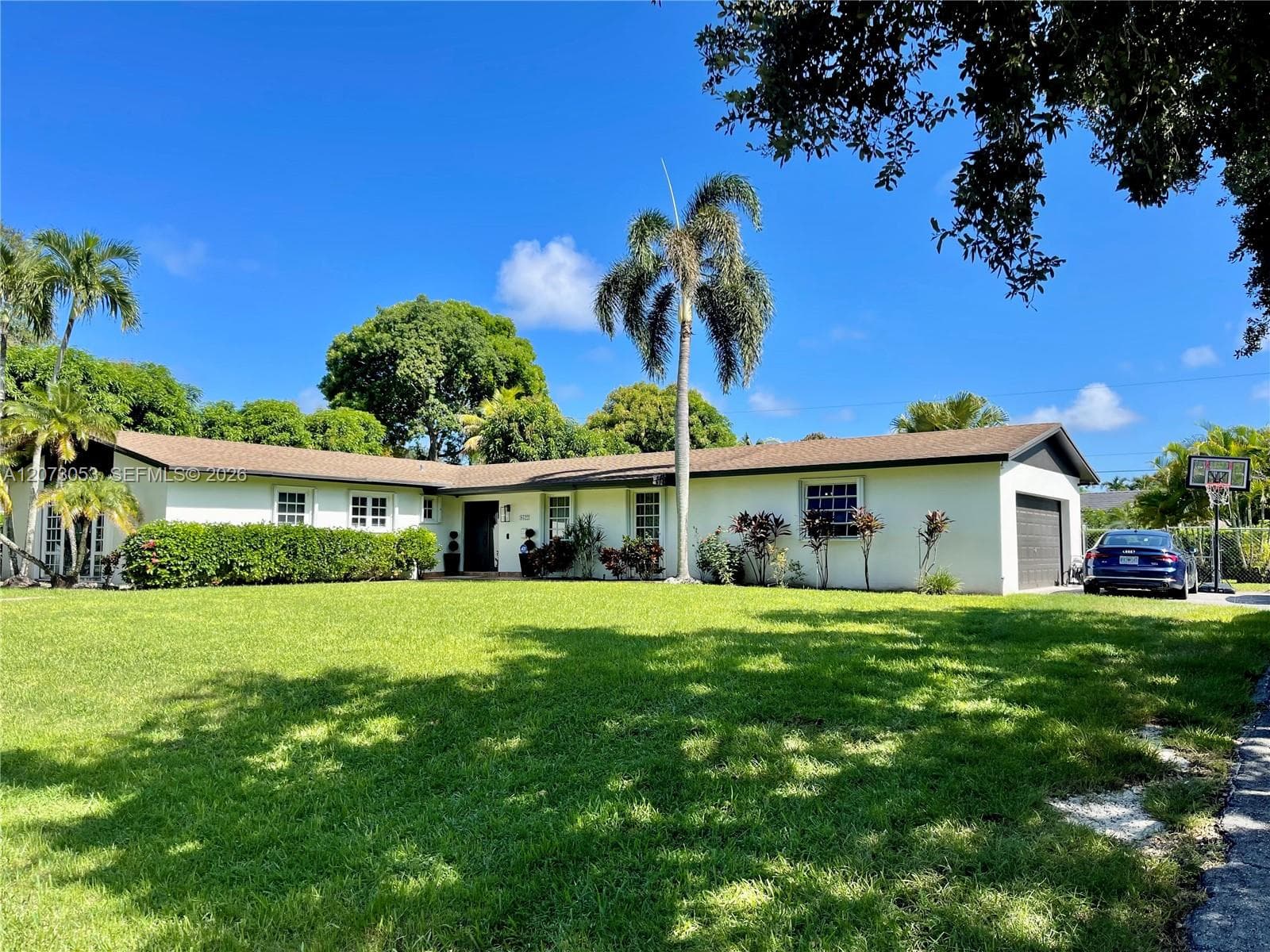 8522 SW 148th Ter, Palmetto Bay FL 33158 - Palmetto Bay, FL - Photo 1