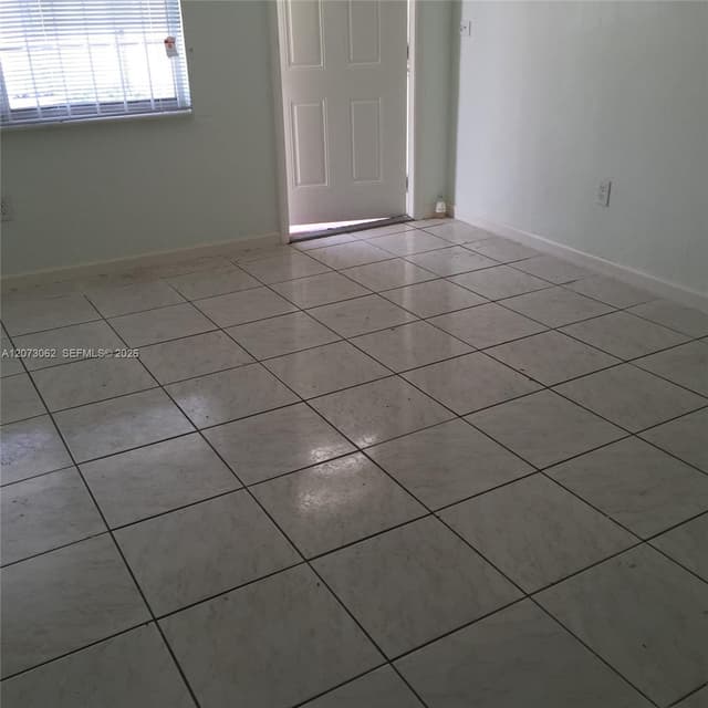1000 NW 39th St, Miami FL 33127 - Miami, FL - Photo 3