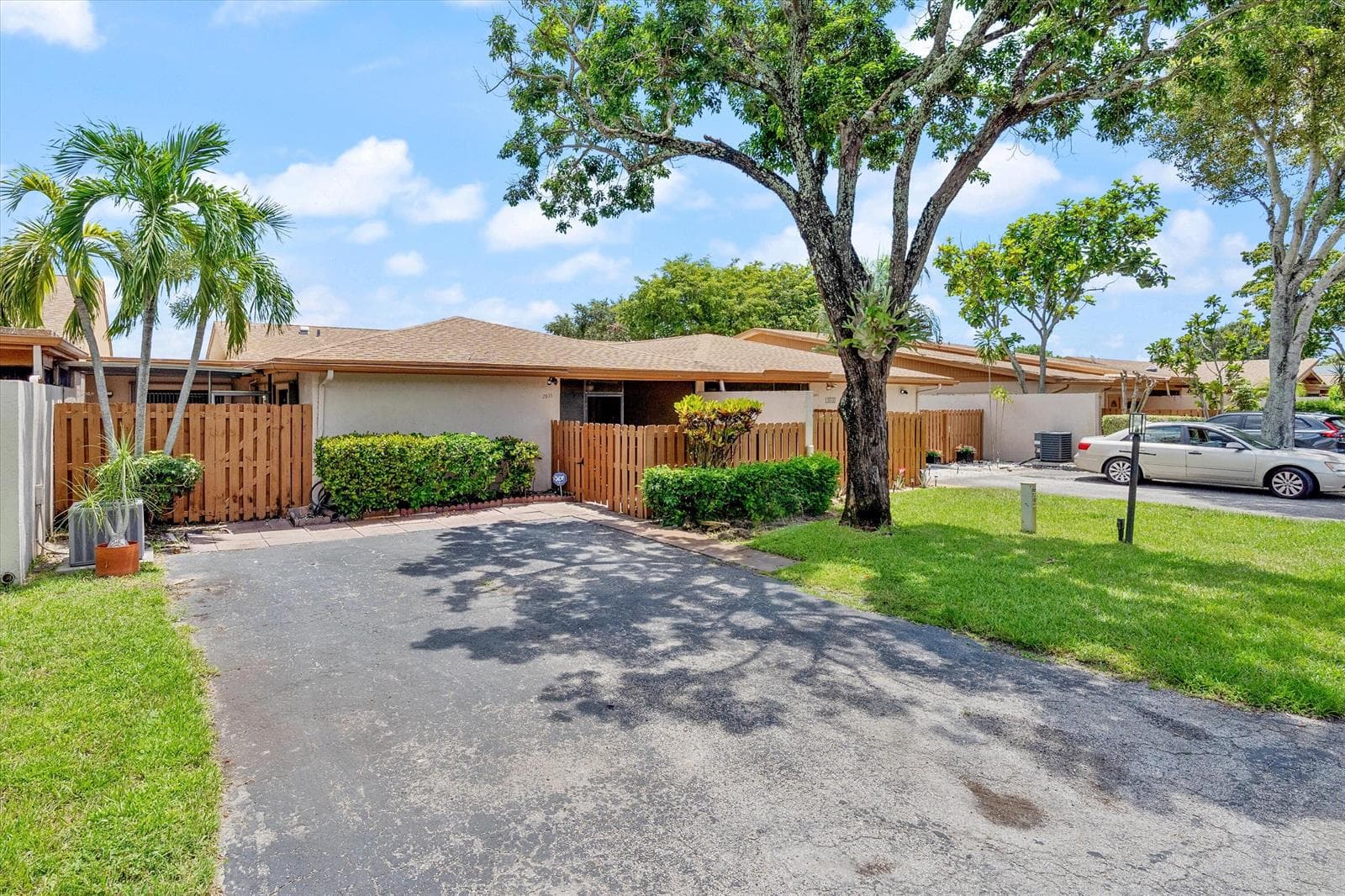 2035 SW 24TH Circle, Boynton Beach FL 33426 - Boynton Beach, FL - Photo 1