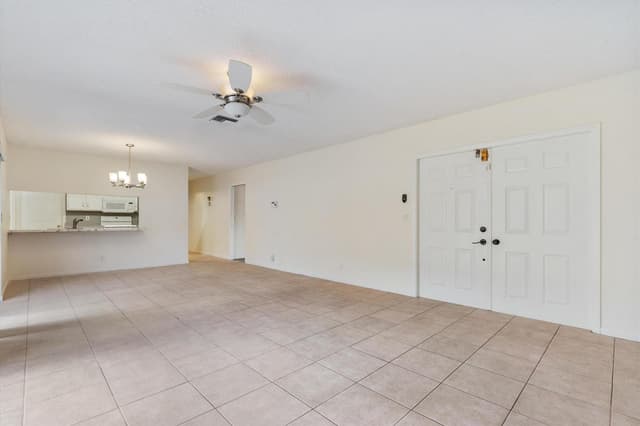 2035 SW 24TH Circle, Boynton Beach FL 33426 - Boynton Beach, FL - Photo 5