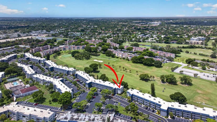 7827 GOLF CIR Drive # 301, Margate FL 33063