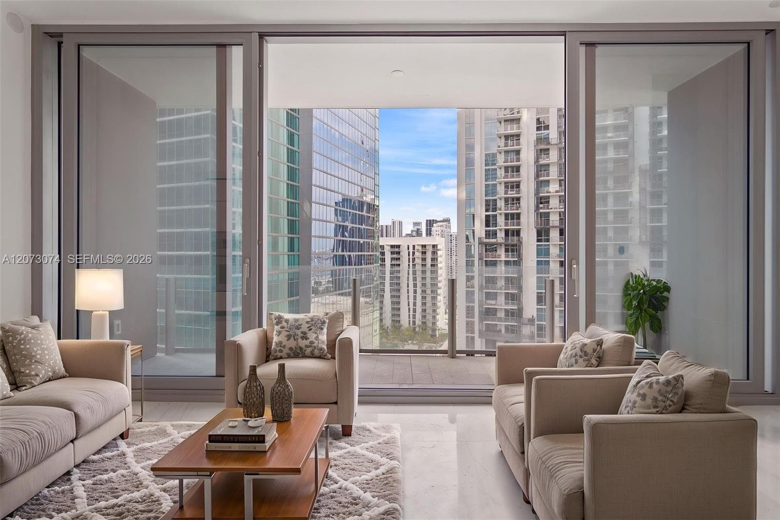 300 Biscayne Boulevard Way # 2608W, Miami FL 33131