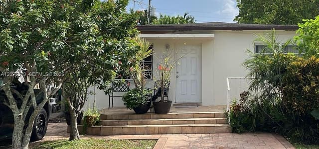 3788 SW 27th Ln, Miami FL 33134 - Miami, FL - Photo 2