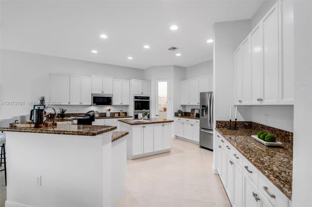 15190 SW 34th St, Davie FL 33331 - Davie, FL - Photo 6